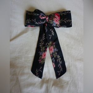 LOVE SHACK FANCY Hair Clip Bow